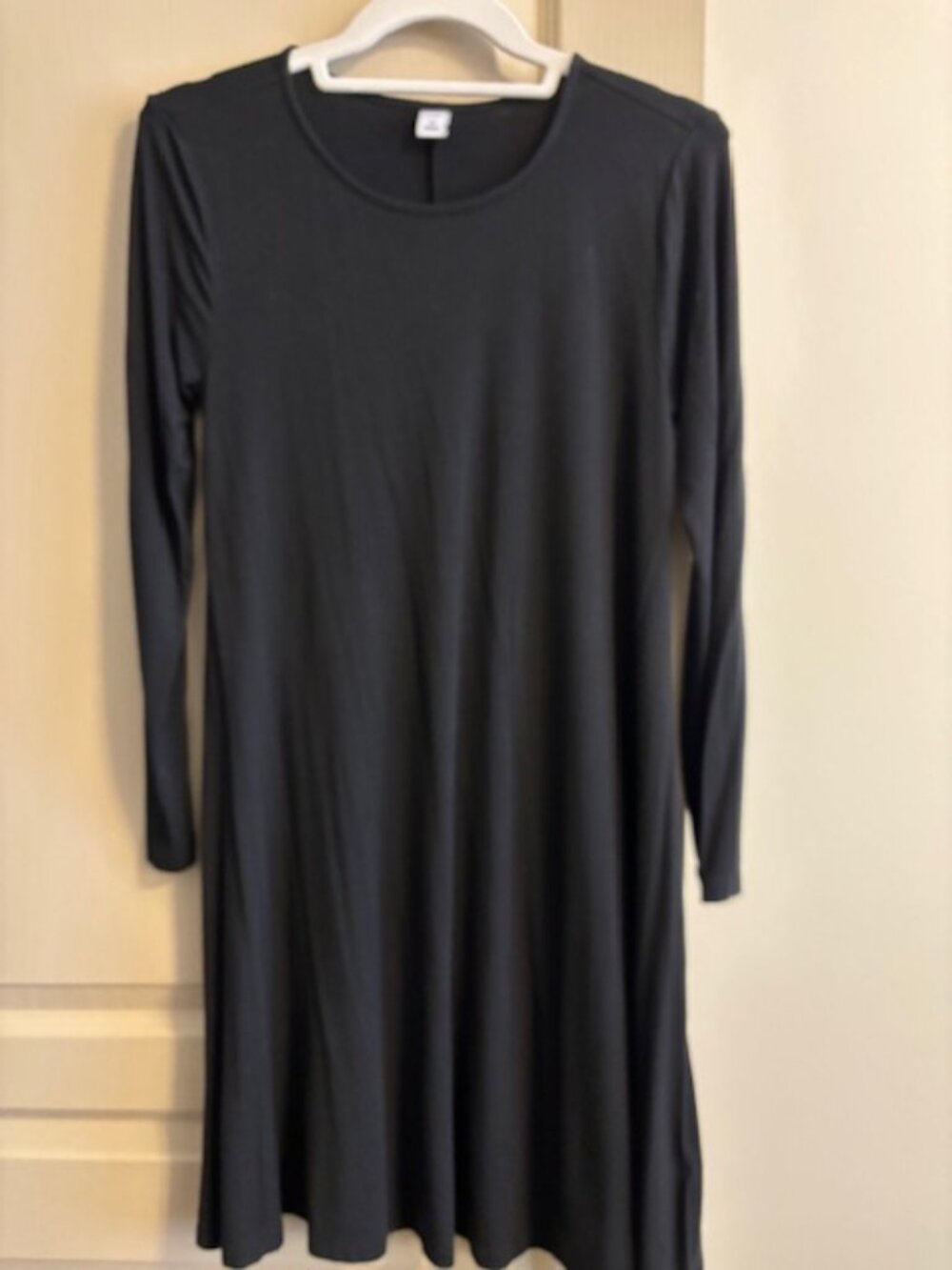 Old Navy Women's XS Black A-Line Soft Slinky Dress Rayon/Spandex Scoop Neck